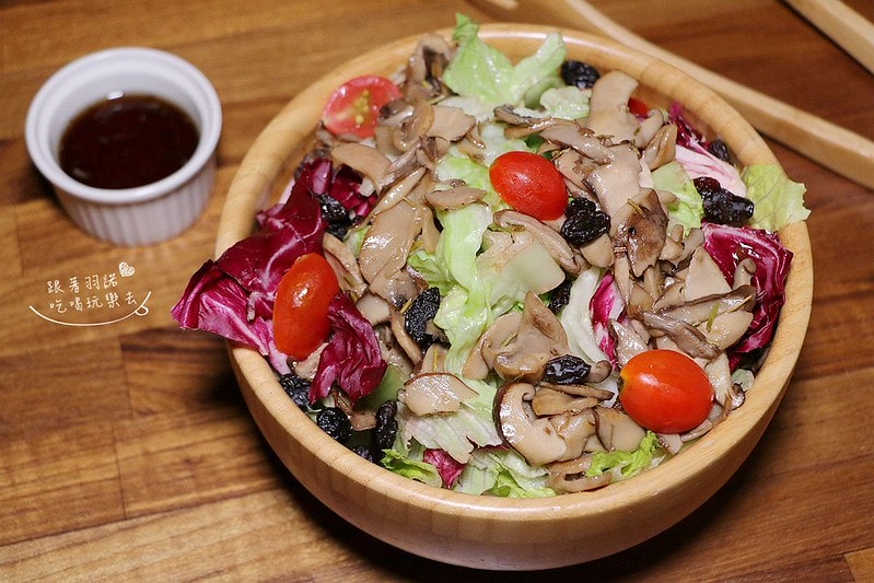 20251108-zo5x0 20251108-zo5x0