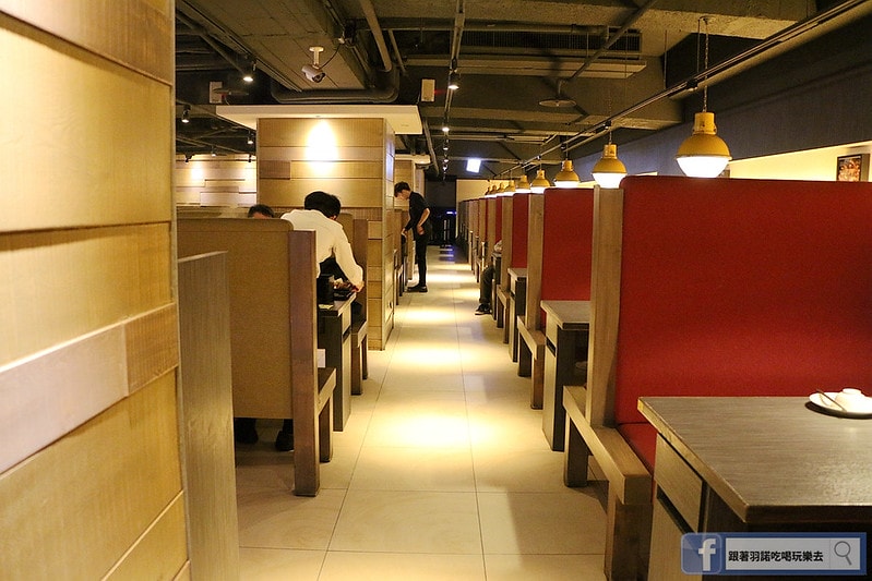 20251108-yny2h 20251108-yny2h