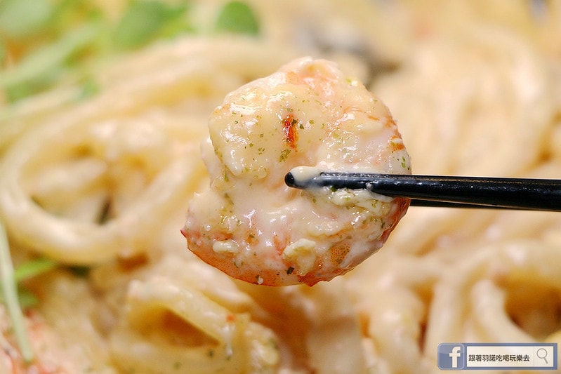 20251108-z442x 20251108-z442x