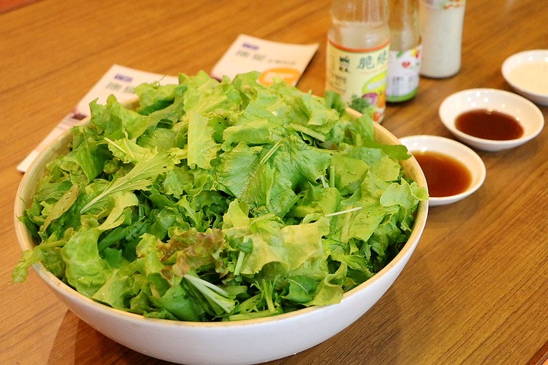 20251108-m6yzl 20251108-m6yzl