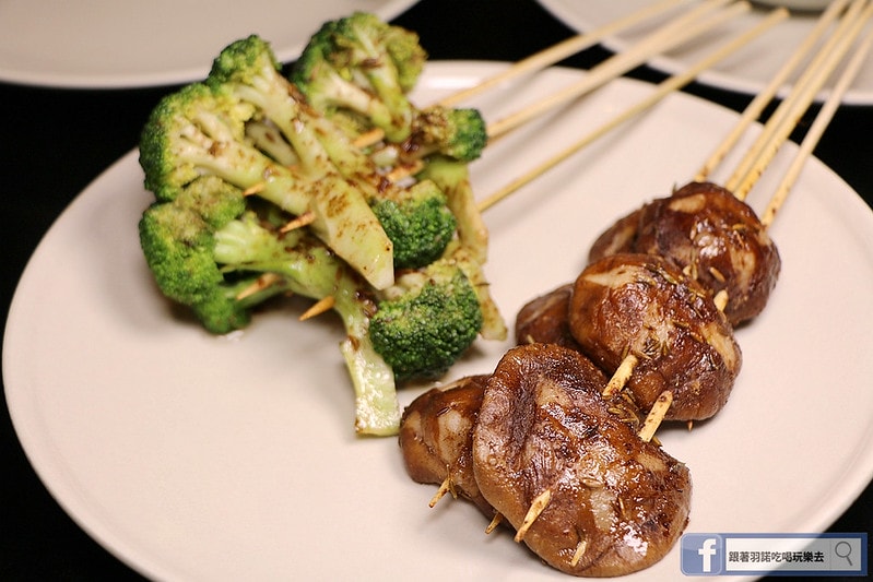 20251108-4jmty 20251108-4jmty