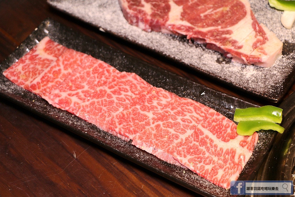 20251108-xra8m 20251108-xra8m