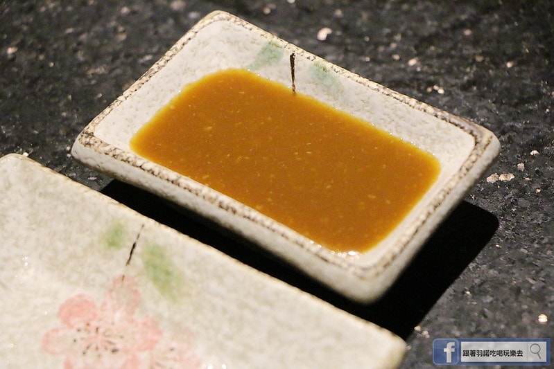 20251108-8pfzp 20251108-8pfzp