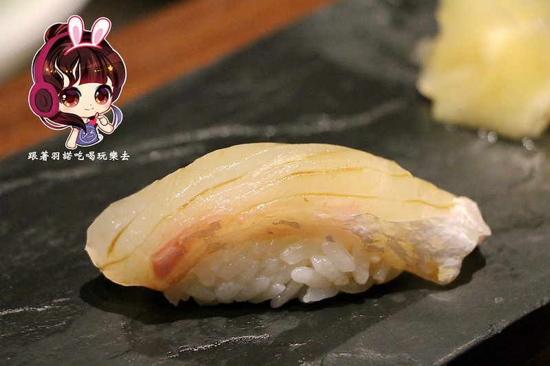 20251108-j5uxc 20251108-j5uxc