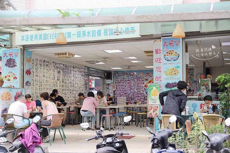 20251108-77huz 20251108-77huz