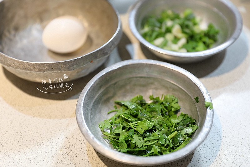 20251108-n5qrr 20251108-n5qrr