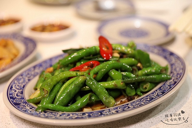 20251108-ny0k3 20251108-ny0k3