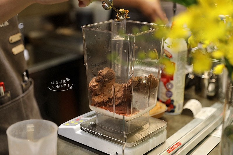 20251108-1rm2a 20251108-1rm2a