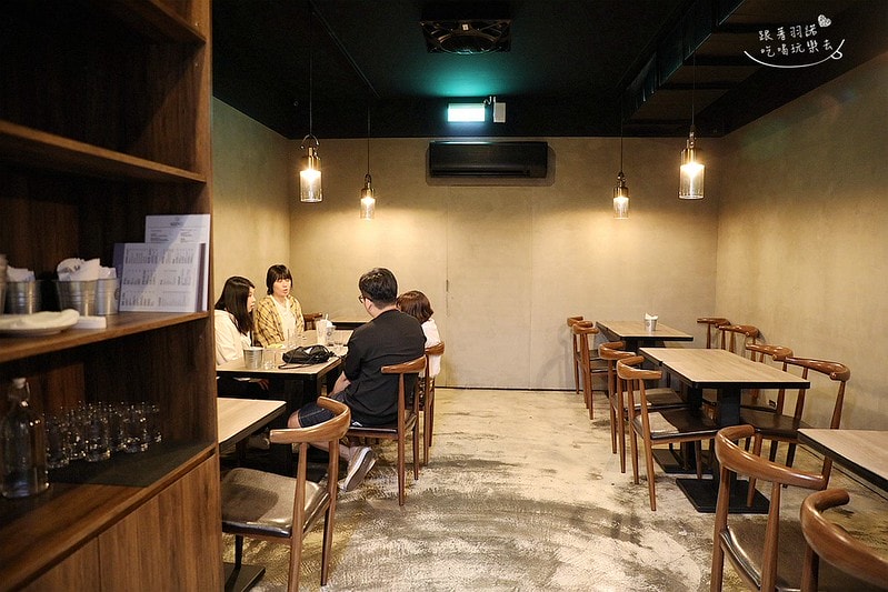 20251108-8wejm 20251108-8wejm