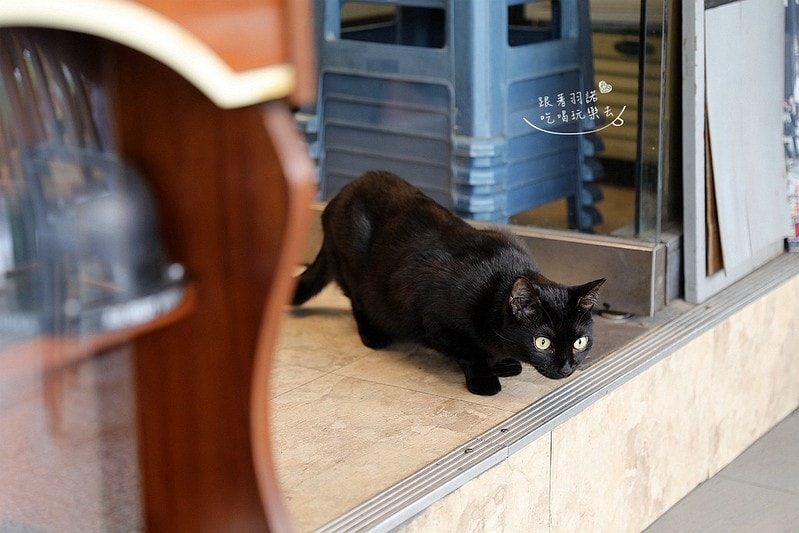 20251108-e6p5s 20251108-e6p5s