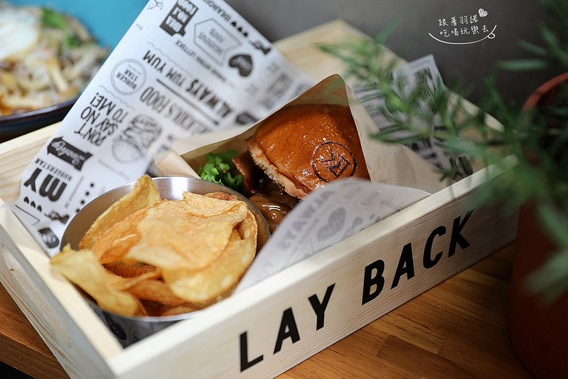 20251108-fqvhl 20251108-fqvhl