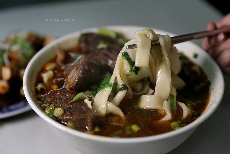 20251108-3yekj 20251108-3yekj