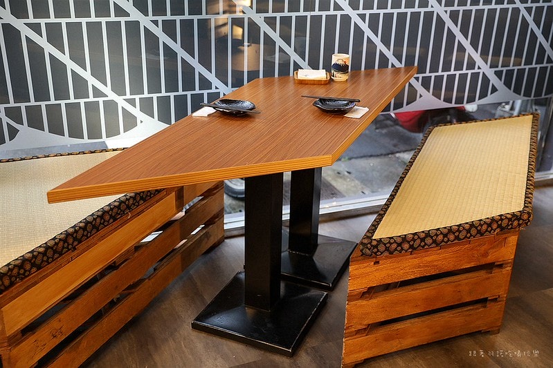 20251108-a6hlo 20251108-a6hlo