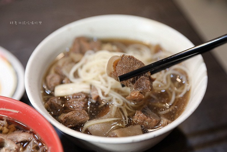 20251108-qp9nf 20251108-qp9nf