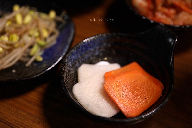 20251108-u4l2d 20251108-u4l2d