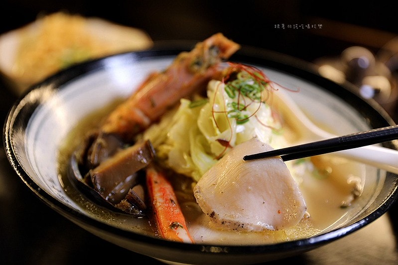 20251109-3a6yf 20251109-3a6yf