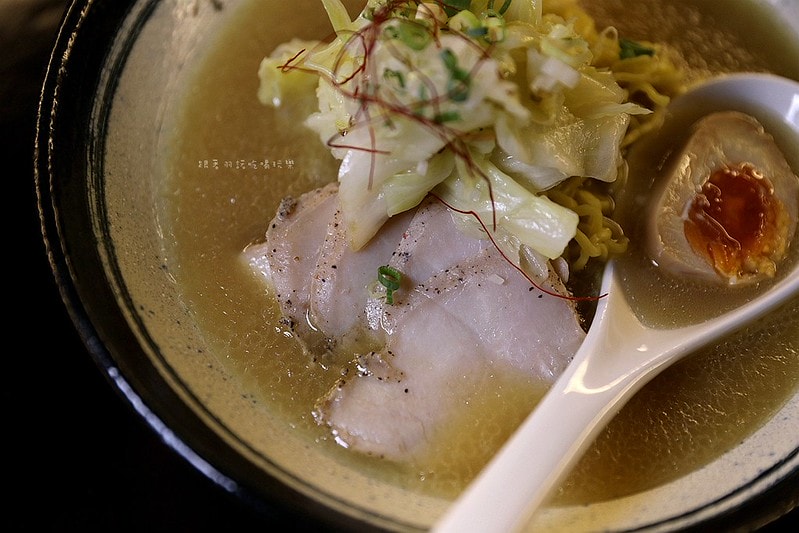 20251109-428w4 20251109-428w4