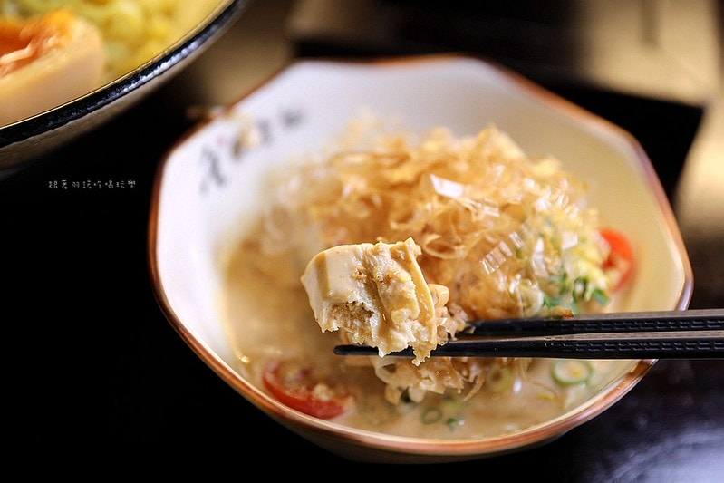 20251109-yurxa 20251109-yurxa