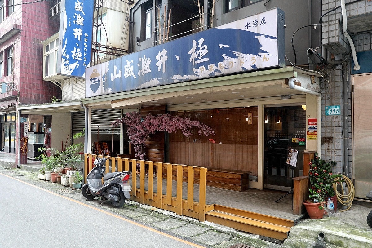 20251109-1e6lf 20251109-1e6lf