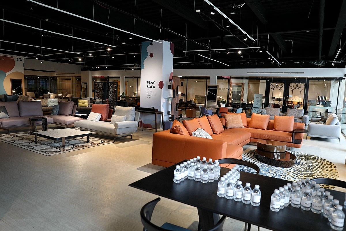 20251109-2138p 20251109-2138p