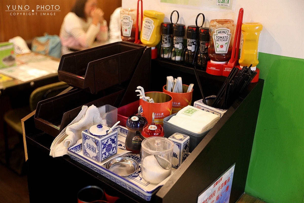 20251109-8pfvo 20251109-8pfvo