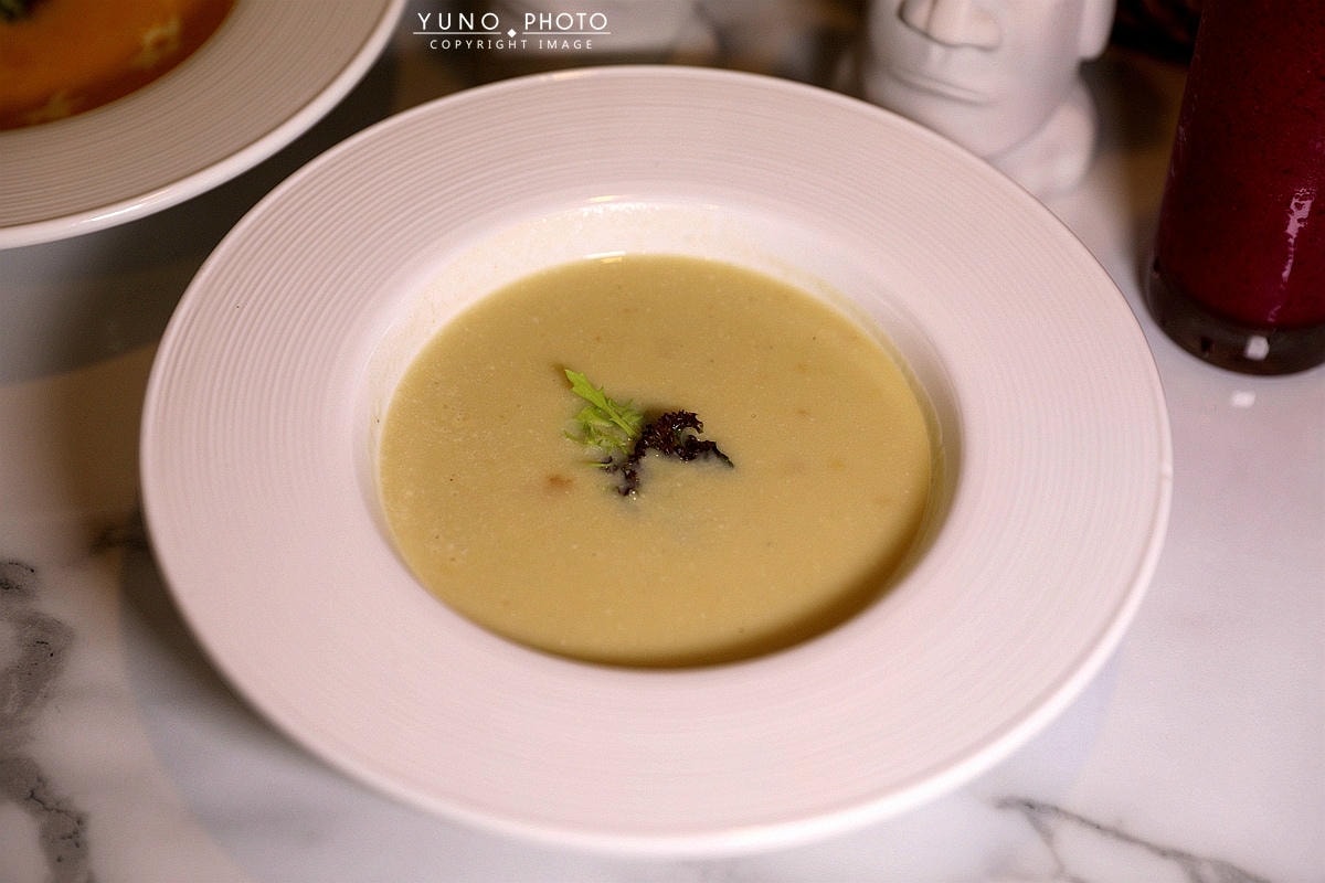 20251109-o0cpz 20251109-o0cpz