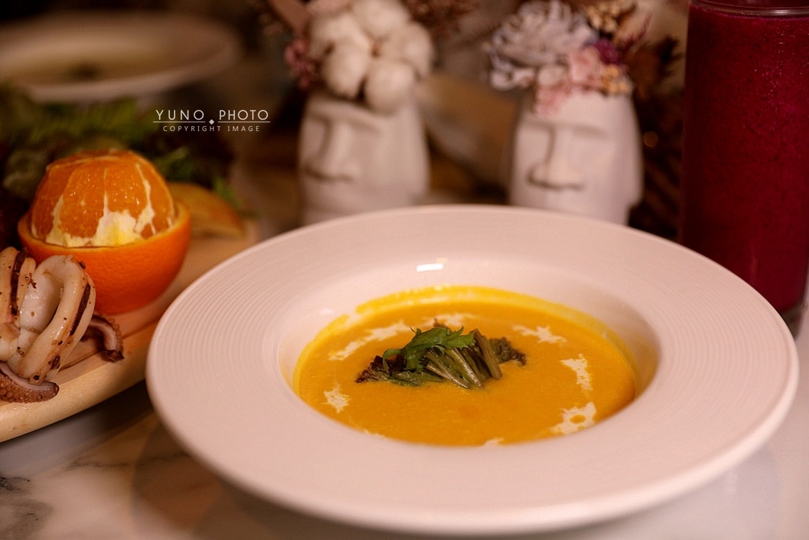 20251109-ufq65 20251109-ufq65