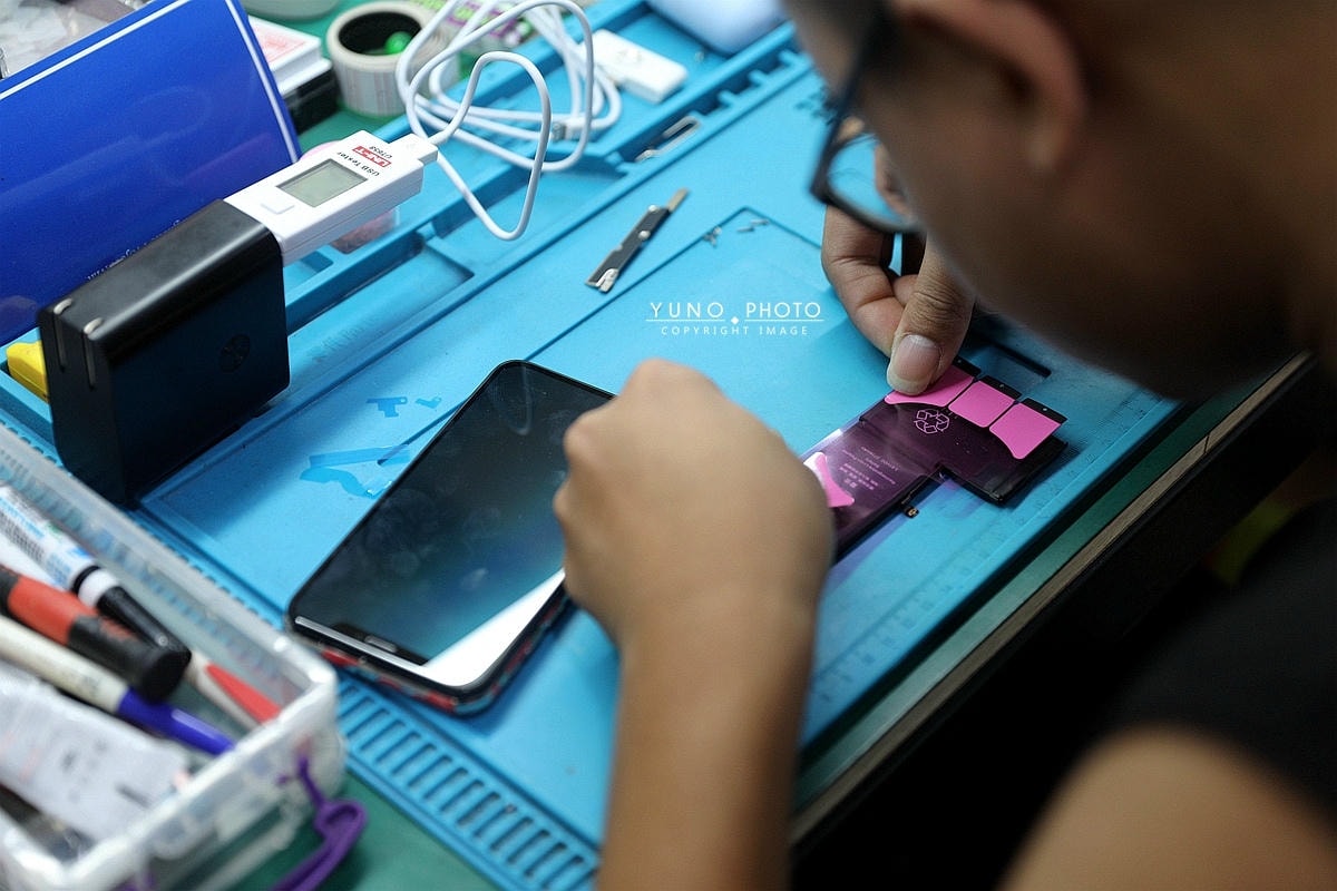 20251109-s0y6l 20251109-s0y6l