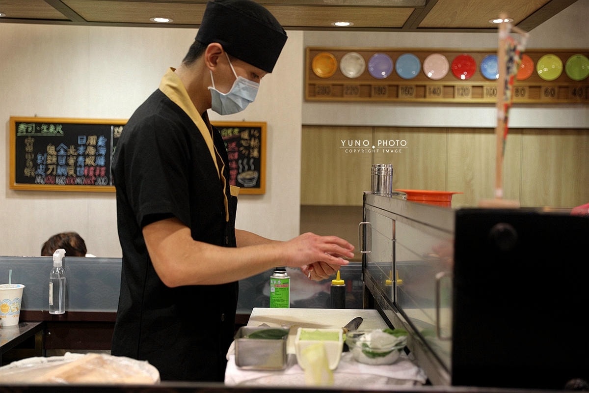 20251109-3i8eu 20251109-3i8eu