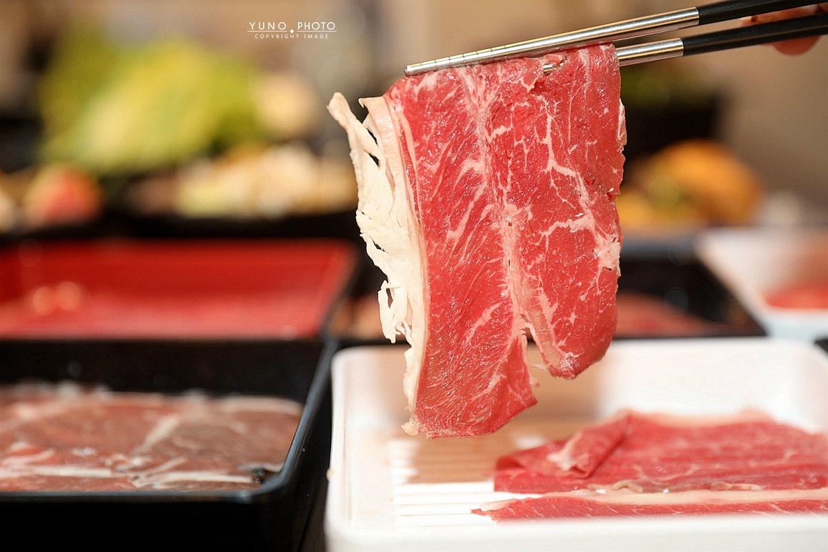 20251109-m98he 20251109-m98he