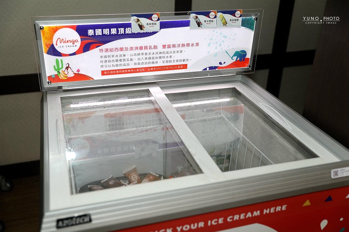 20251109-qo8c3 20251109-qo8c3