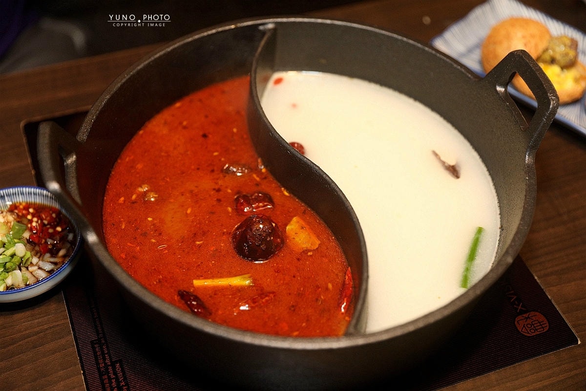 20251109-zlaq5 20251109-zlaq5