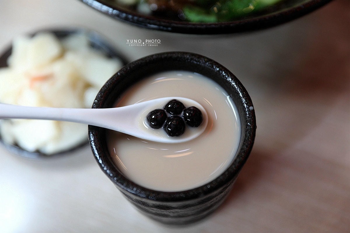 20251109-i65um 20251109-i65um