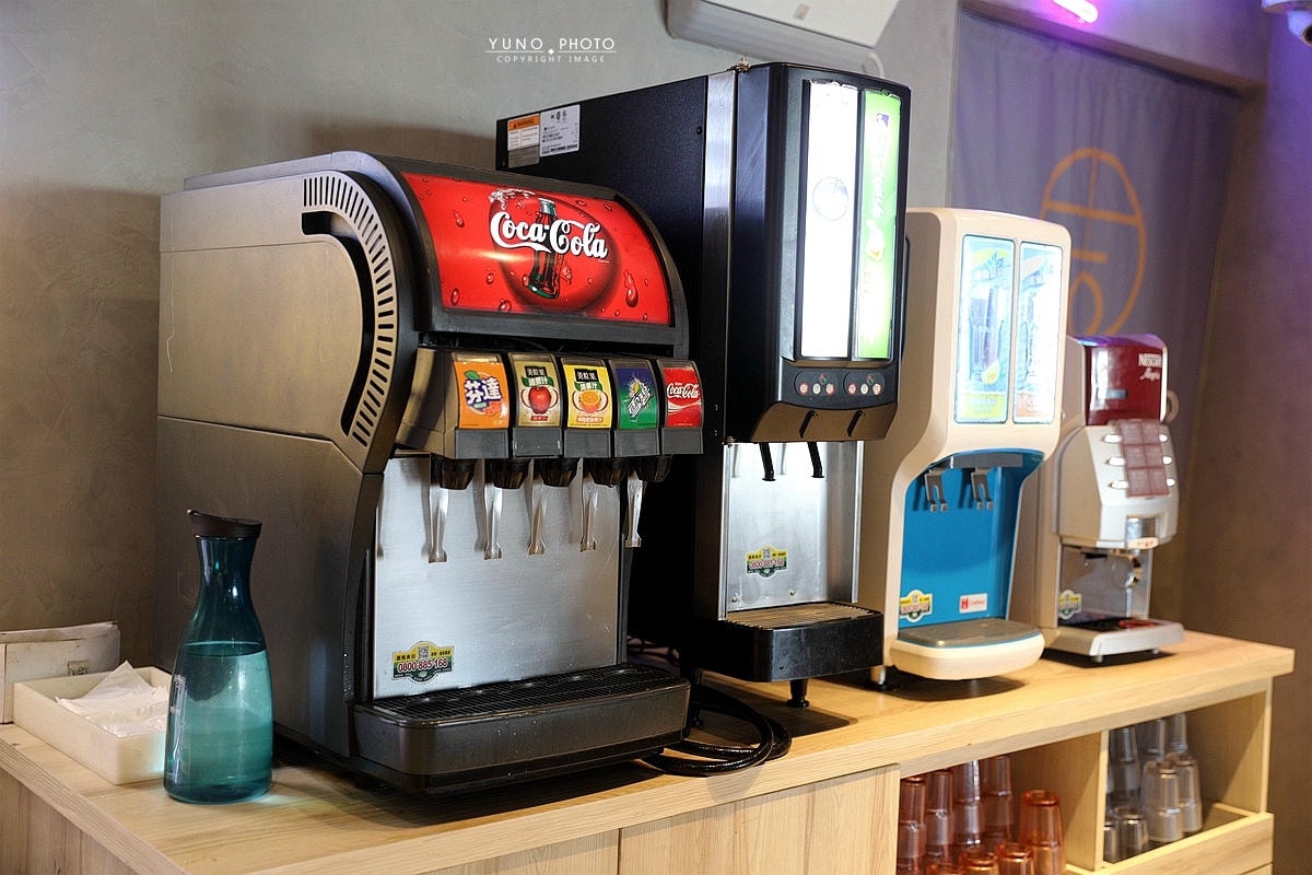 20251109-l4uzb 20251109-l4uzb