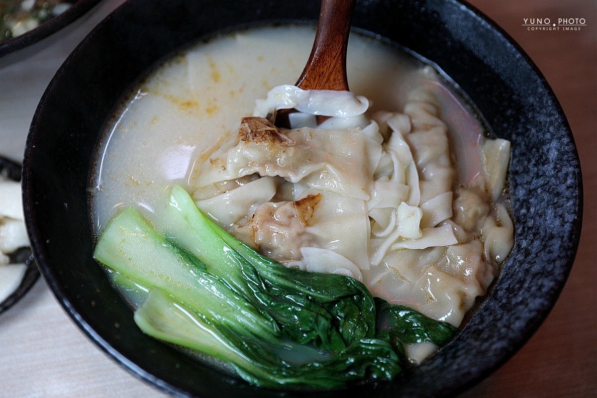 20251109-mp323 20251109-mp323