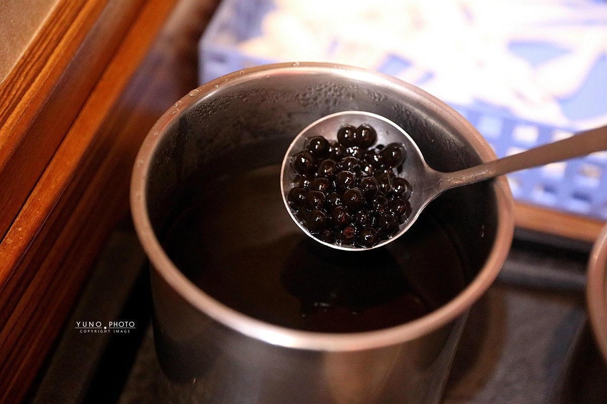 20251109-qpok3 20251109-qpok3