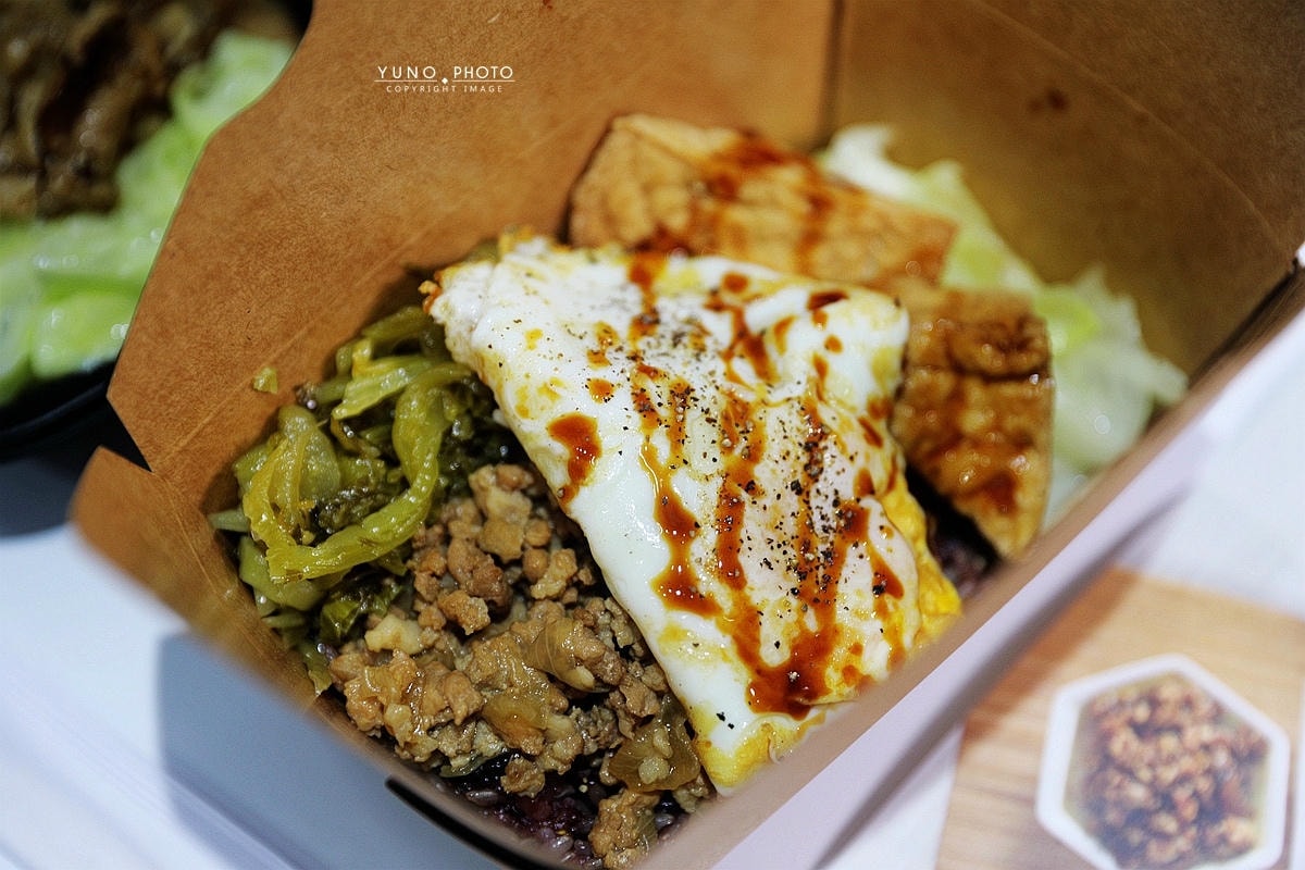 20251109-qpgxo 20251109-qpgxo