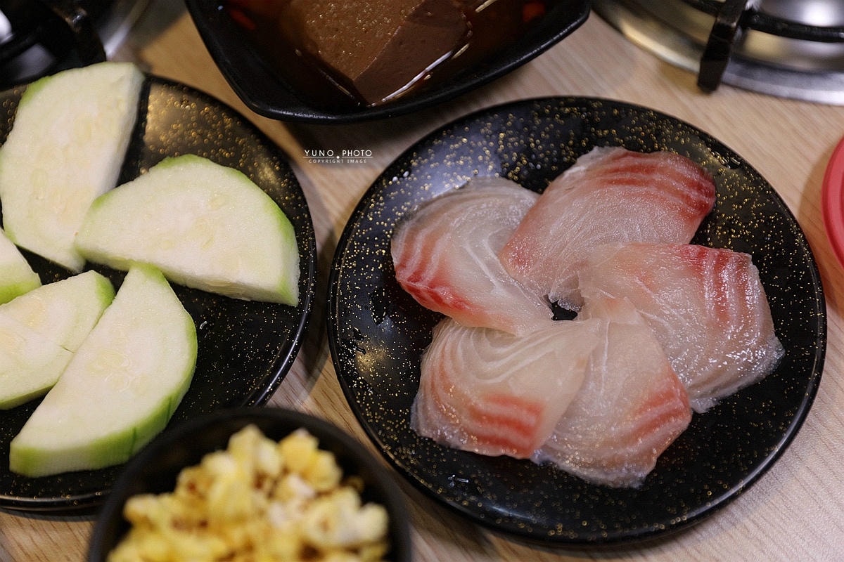 20251109-um5al 20251109-um5al