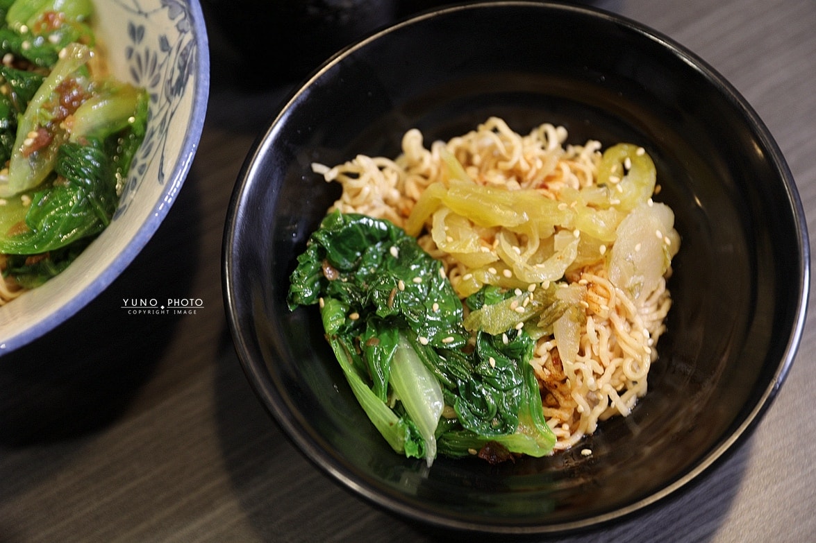 20251109-uwjpj 20251109-uwjpj