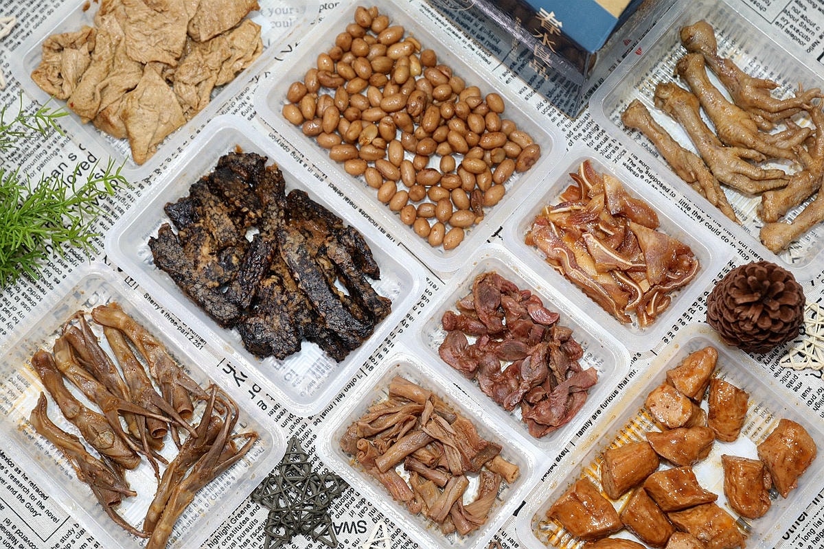 20251109-z7j4q 20251109-z7j4q