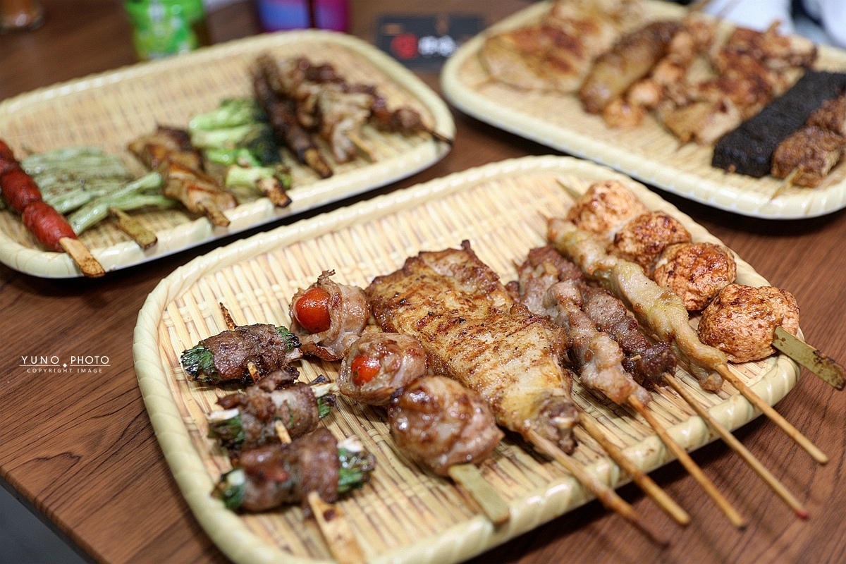 20251109-dq5hm 20251109-dq5hm