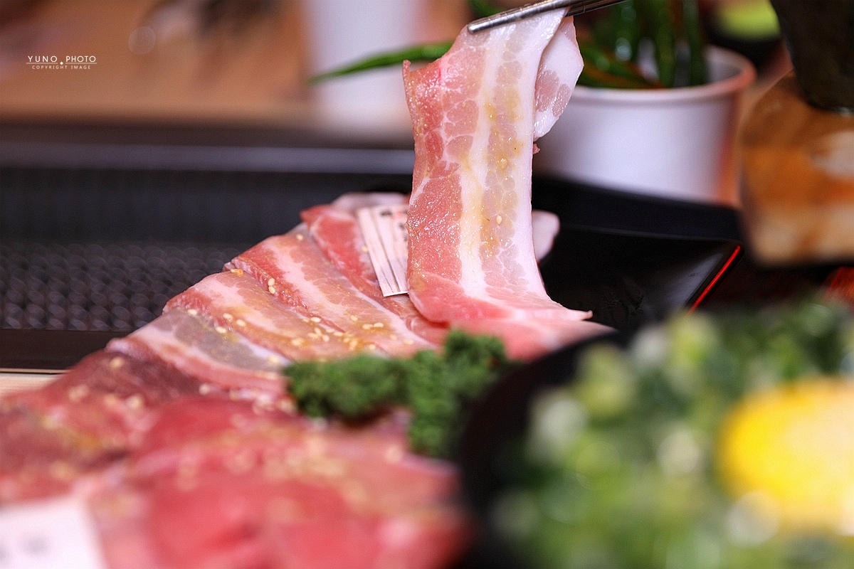 20251109-qza9s 20251109-qza9s