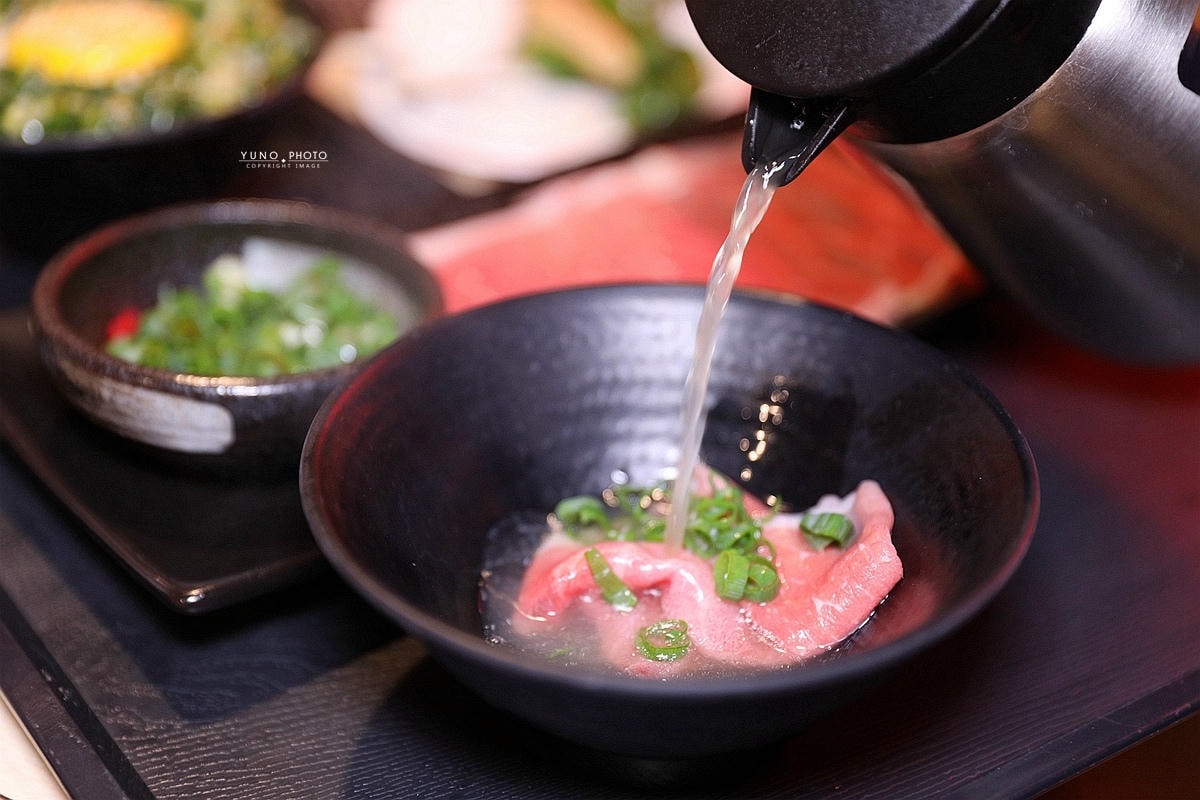 20251109-uahwi 20251109-uahwi