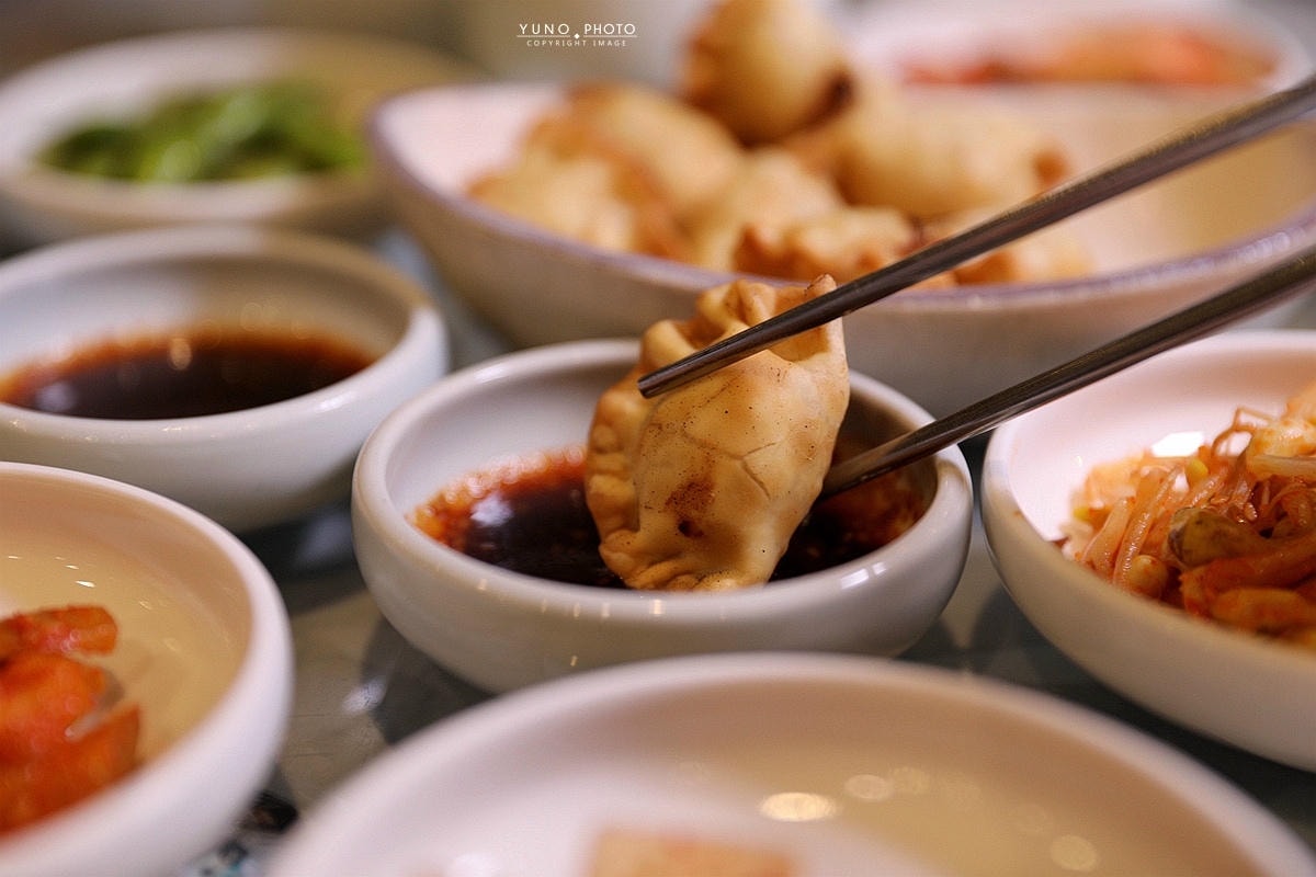 20251109-0yqky 20251109-0yqky