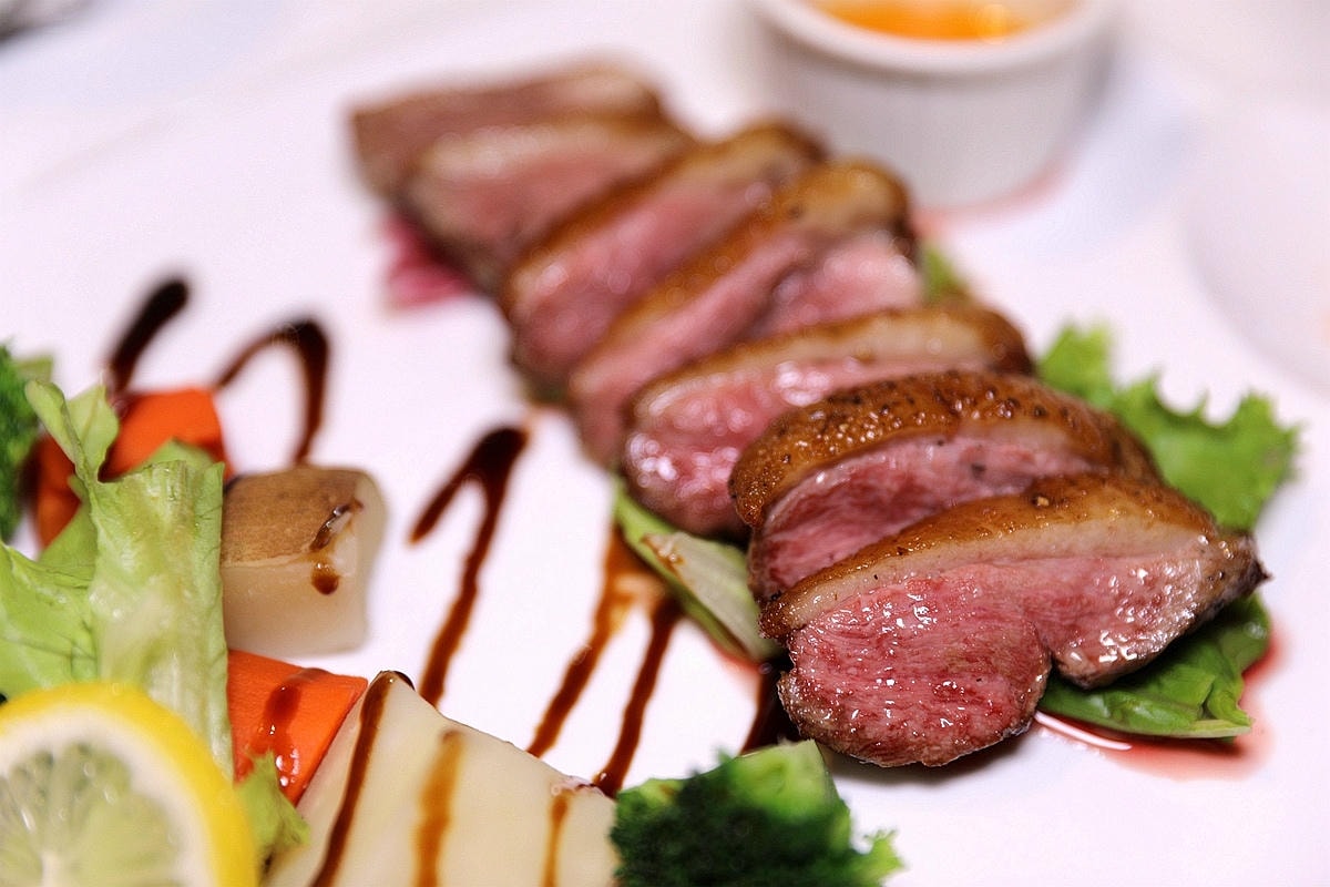 20251109-sg712 20251109-sg712