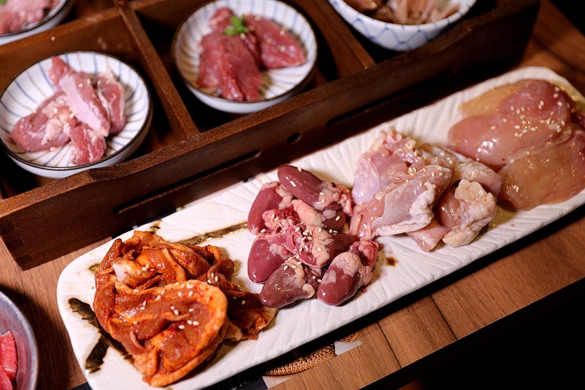 20251109-eygwz 20251109-eygwz