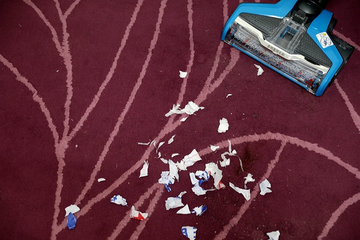 20251109-j8cix 20251109-j8cix