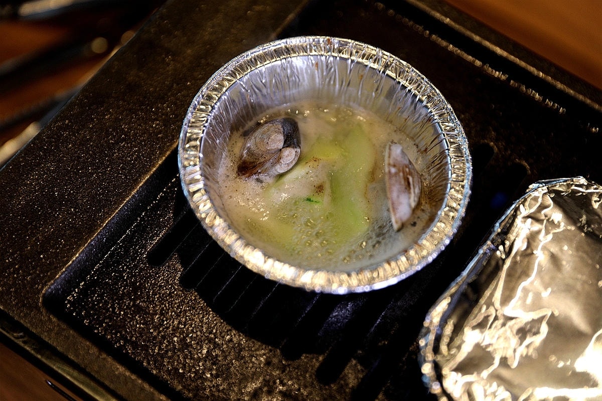 20251109-v0zmu 20251109-v0zmu