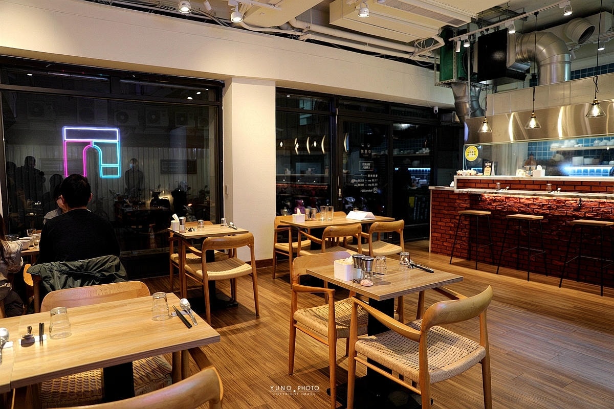 20251109-j5njm 20251109-j5njm