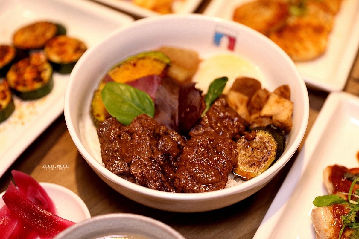 20251109-nk7tr 20251109-nk7tr